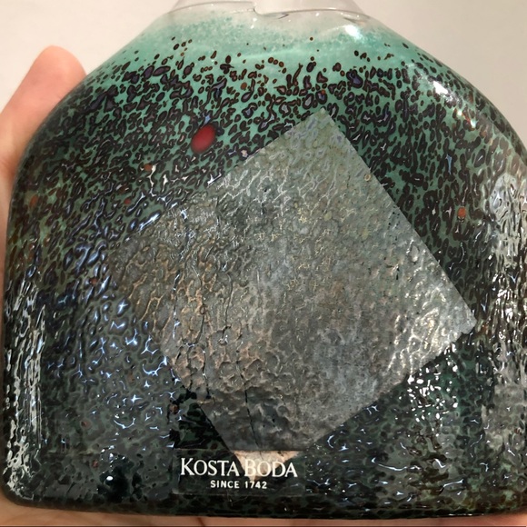 Kosta Boda glass display bottle/vase, signed. Satellite - Picture 2 of 5